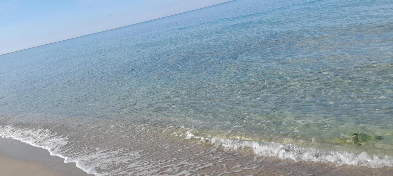فيلا Villino Il Melograno توري سبيشيا روجيري المظهر الخارجي الصورة